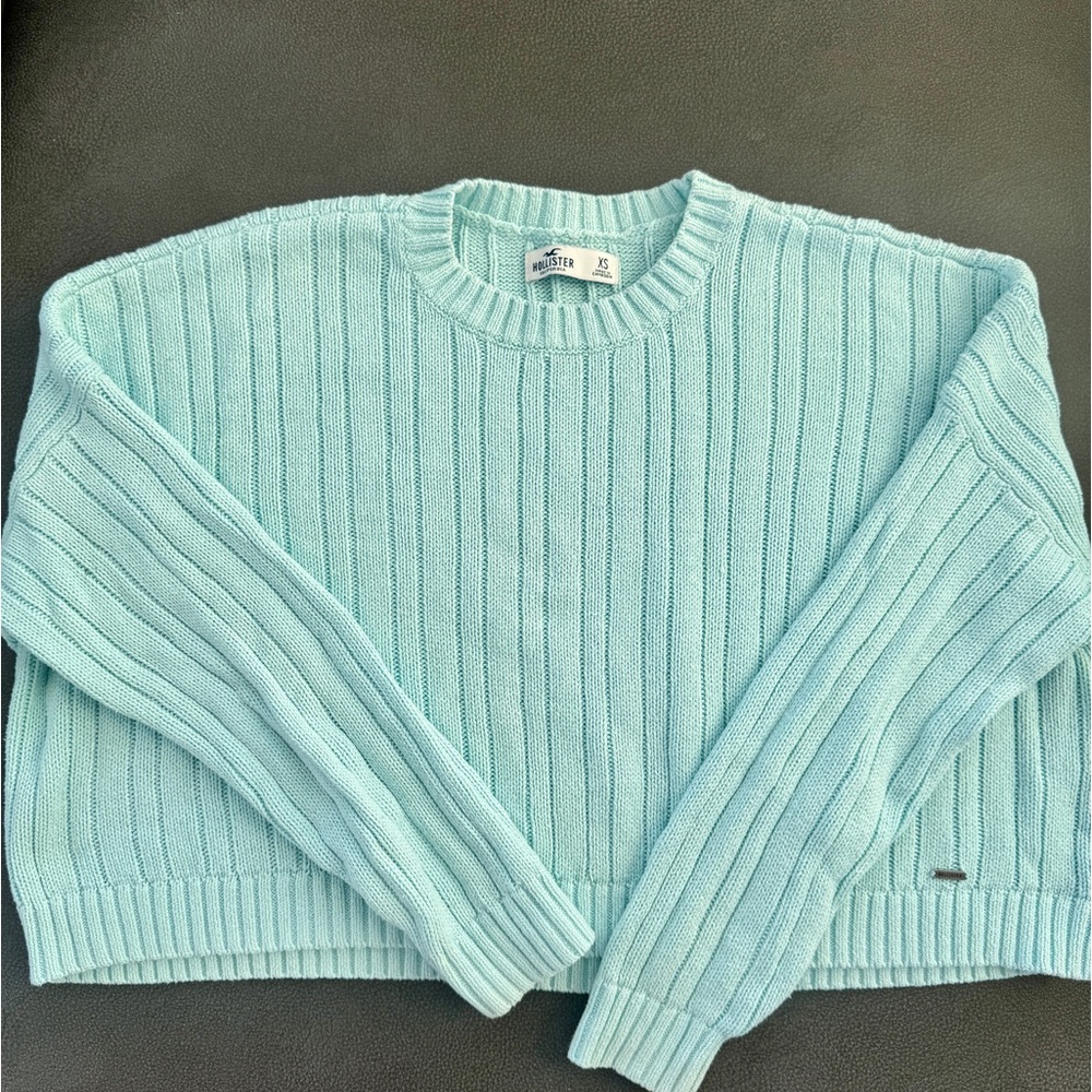 Women’s Hollister Crew Neck Mint Sweater